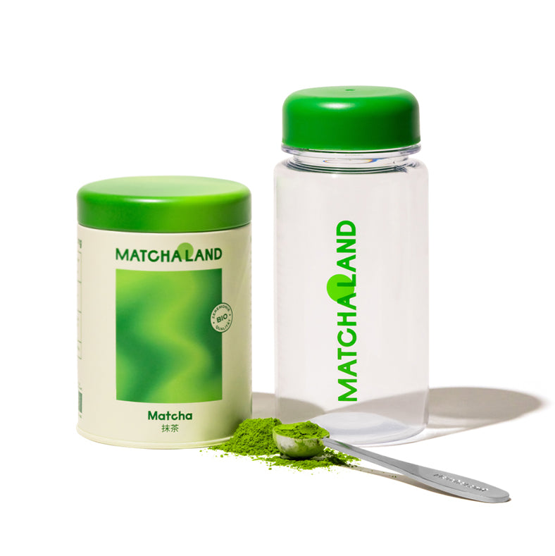 Organic Matcha starter set with shaker bottle
